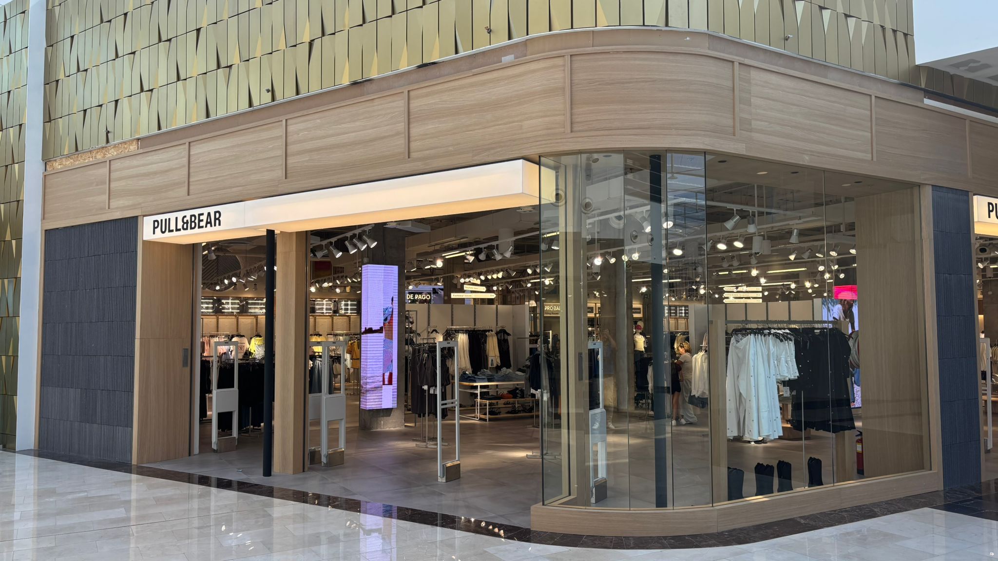 Pull & Bear